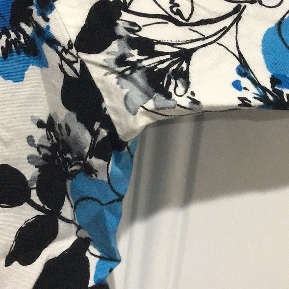 Scrub top - Picture 4 of 6